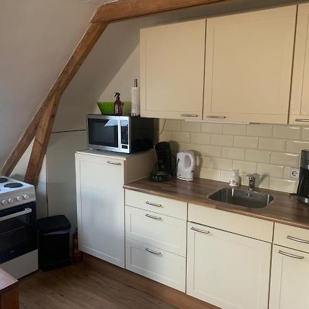 De Oude Paardentramremise Apartment Ulrum Екстериор снимка