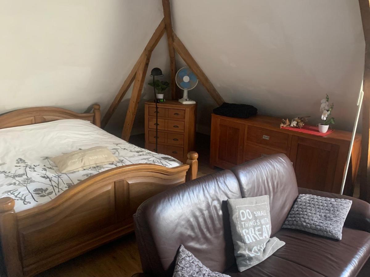 De Oude Paardentramremise Apartment Ulrum Екстериор снимка